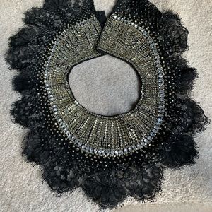 Haute Hippe collar